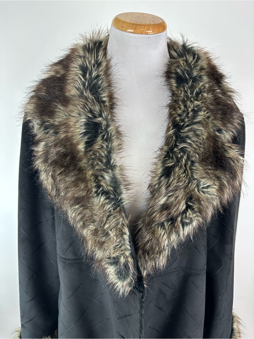 Utex Design Faux Suede Shearling Jacket Faux Fur Trim Size 2X - Picture 2 of 14